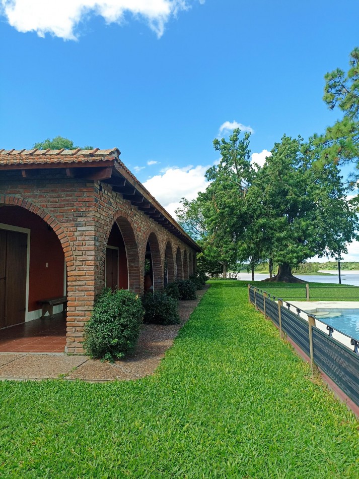 Casa sobre el rio, un verdadero paraiso en Los Zapallos 