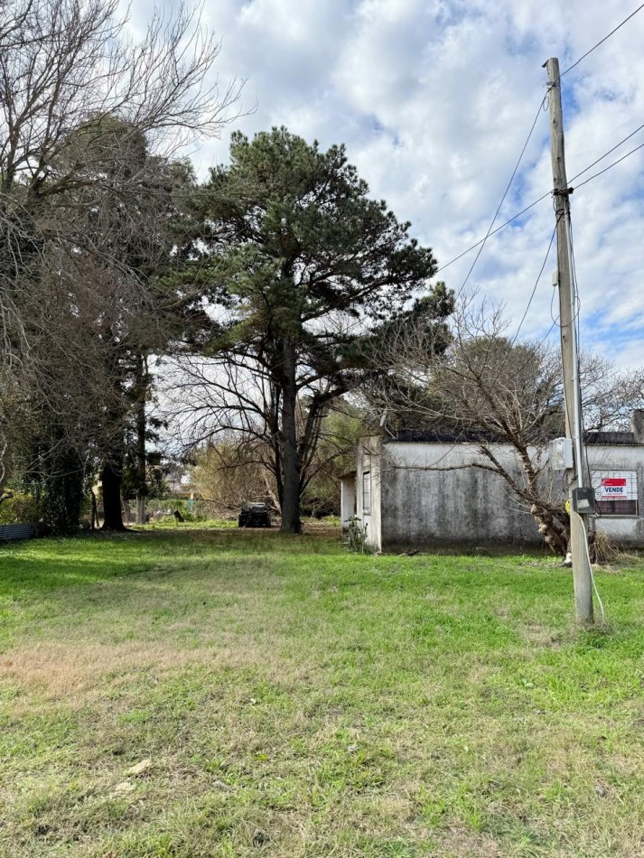 Casa en venta con gran terreno en Arroyo Leyes
